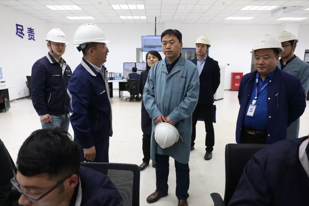 1533629353395674.jpeg 640.webp (44).jpg