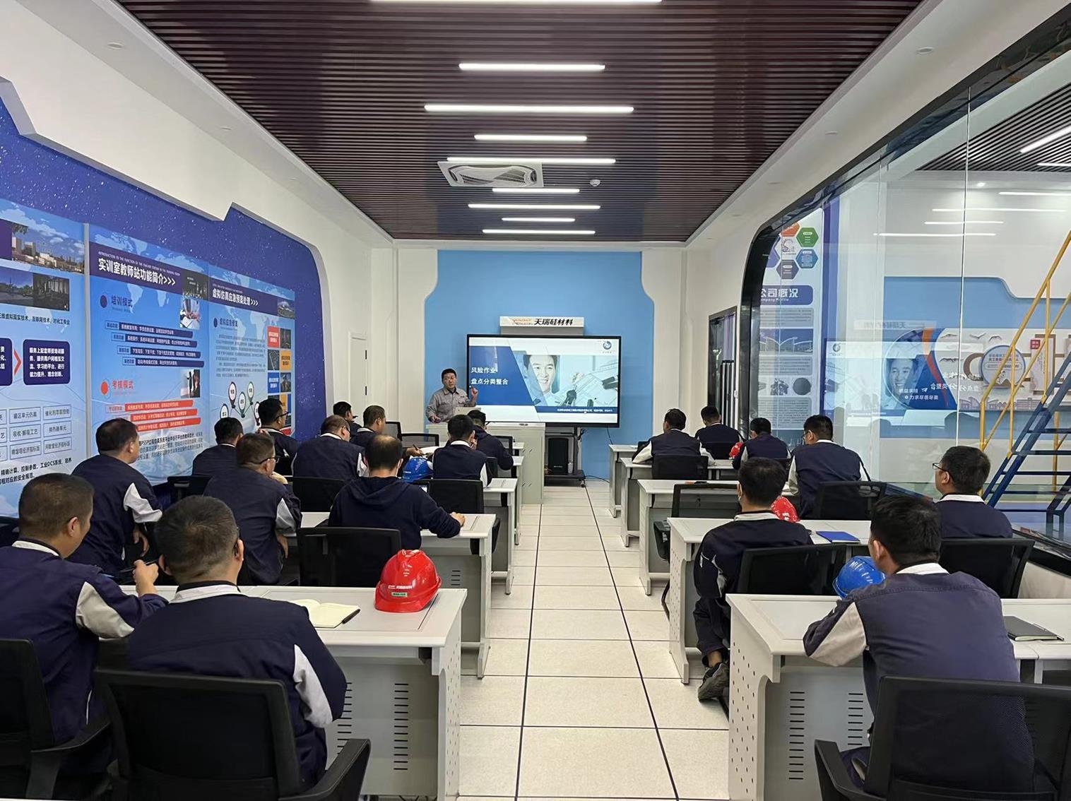 1665456453160439.jpeg 2.jpg