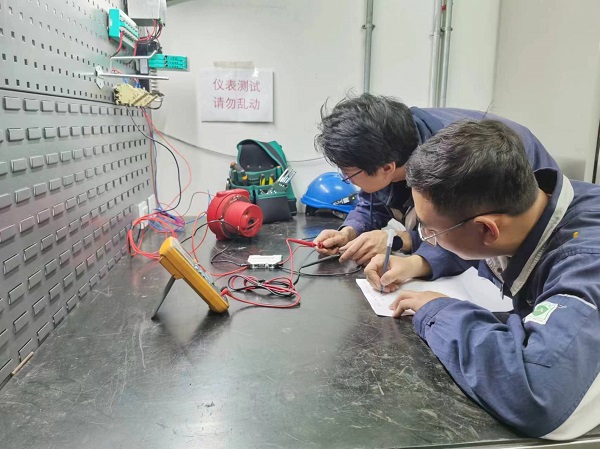 1713164419177913.jpeg 回路信号一分二测试.jpg