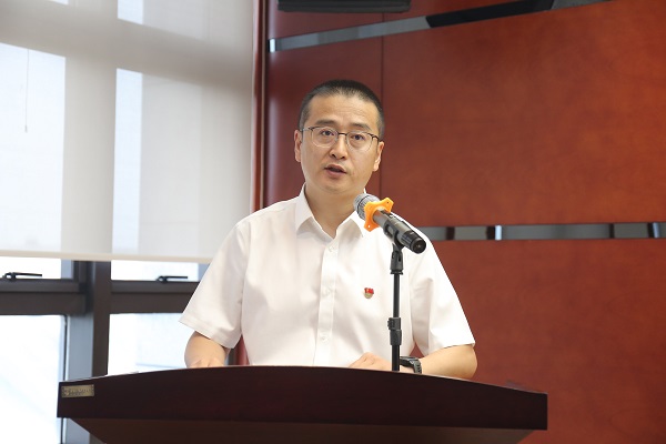 1721900556311457.jpeg 徐总讲话照片.jpg